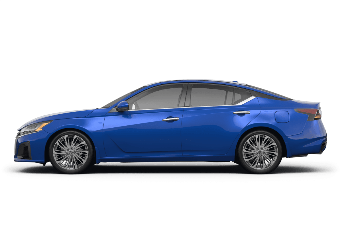 Nissan Altima - Side view Nissan Altima - Side view